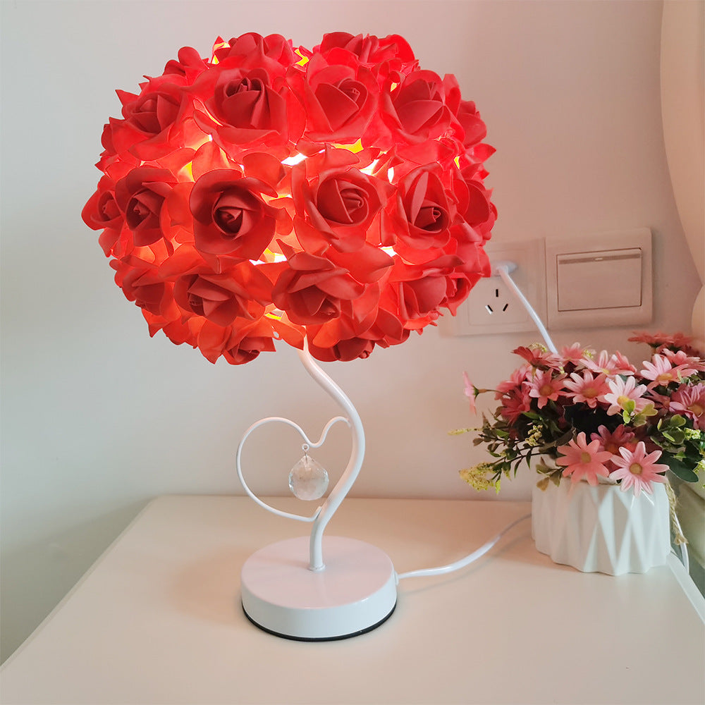 Rose-shaped table lamp