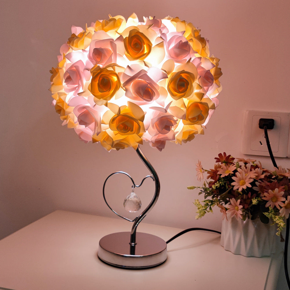 Rose-shaped table lamp